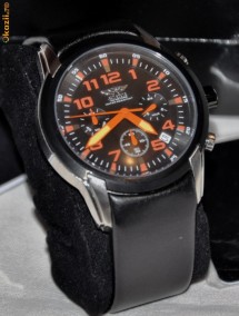 IN STOC * Ceas de mana barbatesc casual/sport AVIATOR AVW7805G12 * NOU * CRONOGRAF/DATA colectie 2011, cadoul perfect! Cel mai mic pret! cutie cadou foto