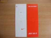 ETICHETE DE CARTON : NIKE SI  ADIDAS foto