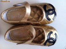 PANTOFI PANTOFIORI FETITE CHANEL NOI, SUPERBI, AURII NR 22 SI 26 foto