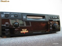 -Vand minidisc recorder SHARP MD-R1 foto
