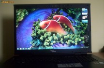 Laptop Fujitsu-Siemens AMILO Li3910 foto