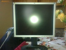 Monitor HP 19 foto