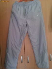 VAND PANTALON TRENING NIKE BARBATESC MARIMEA M foto
