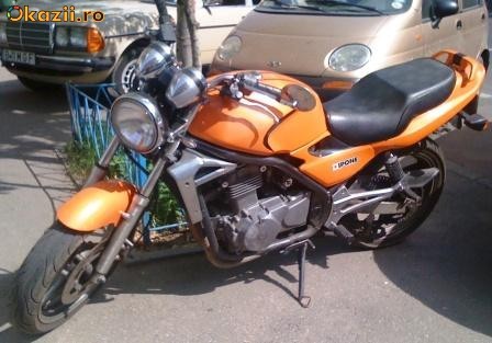 Motocicleta KAWASAKI ER5 - 500 cmc -an 2000 foto mare
