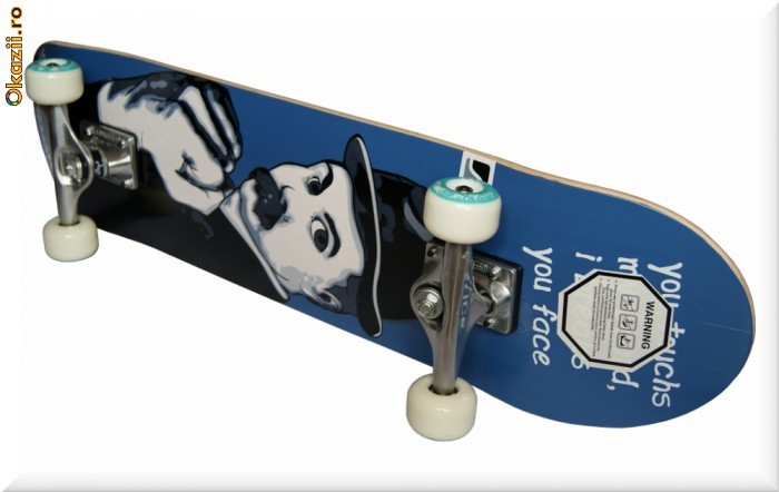 Skateboard Chaplin foto mare