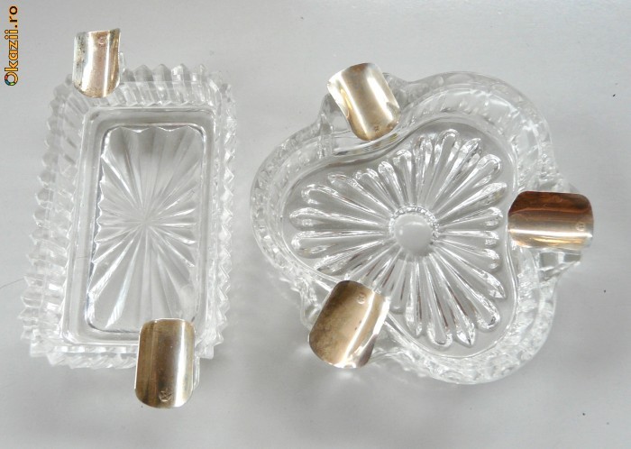 DOUA SCRUMIERE DECORATIVE DIN STICLA SI ARGINT - SPANIA foto mare