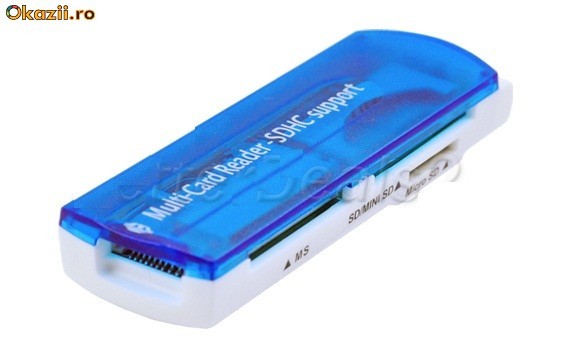 multi card reader foto mare