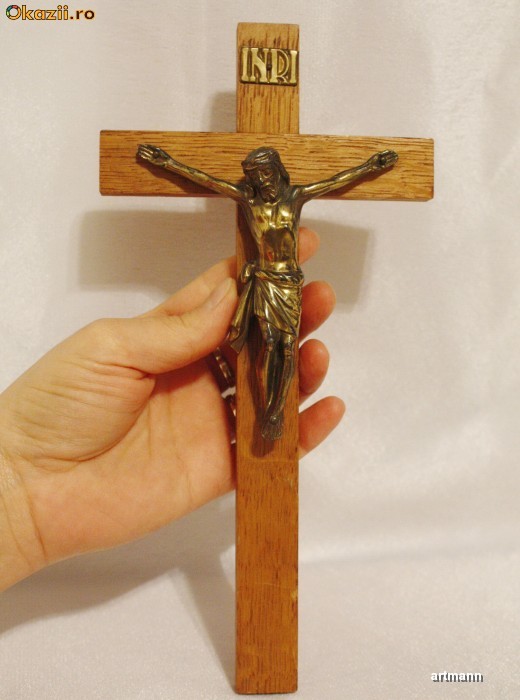VECHI CRUCIFIX foto mare