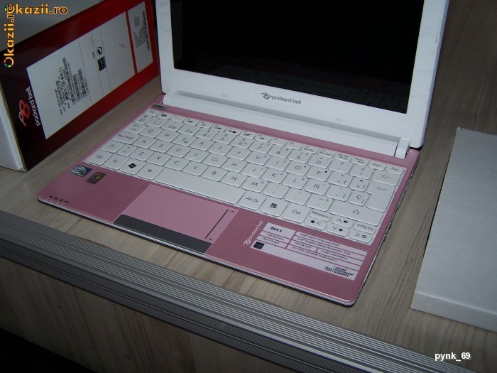 LAPTOP PACKARD BELL,ROZ,SERIE LIMITATA,CA NOU foto mare