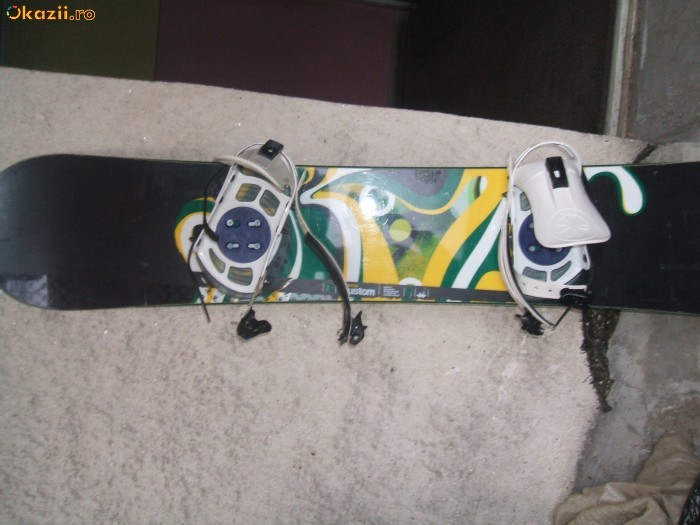 Snowboard Burton + legaturi foto mare