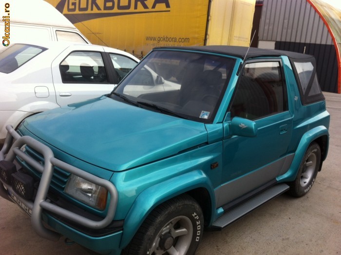 Suzuki Vitara foto mare
