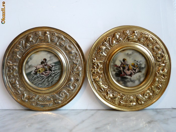 DOUA TABLOURI DECORATIVE DIN BRONZ CU SCENE BAROCE  - PUTTI (COPII) foto mare