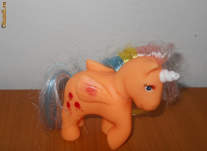 calut  poney-unicorn foto mare
