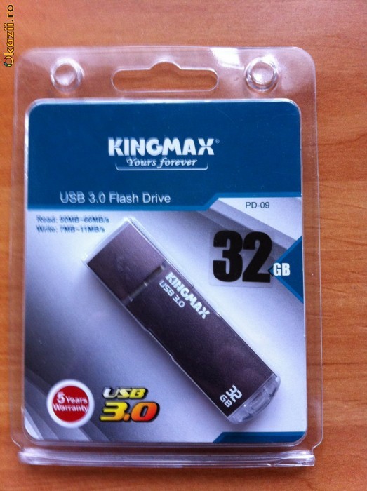 -Stick 32GB- foto mare