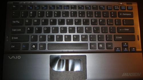 TASTATURA SONY VAIO SERIILE NOI Z foto mare